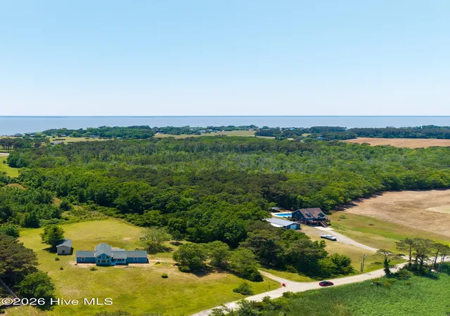 Photo 3 of Single family home for sale at 178 Whites Neck Ln, Knotts Island, NC 27950 | MLS# 100577626 | Listing updated on 2026-08-31