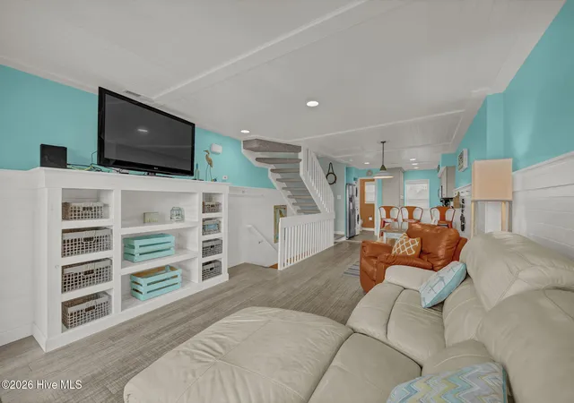 Photo 3 of Townhouse for sale at 811 Carolina Beach Ave S, Carolina Beach, NC 28428 | MLS# 100591668 | Listing updated on 2026-10-06