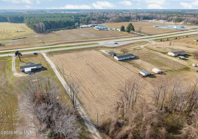 5th image of 5238 Us 17 Hwy N, Washington, NC 27889 | MLS# 100558719