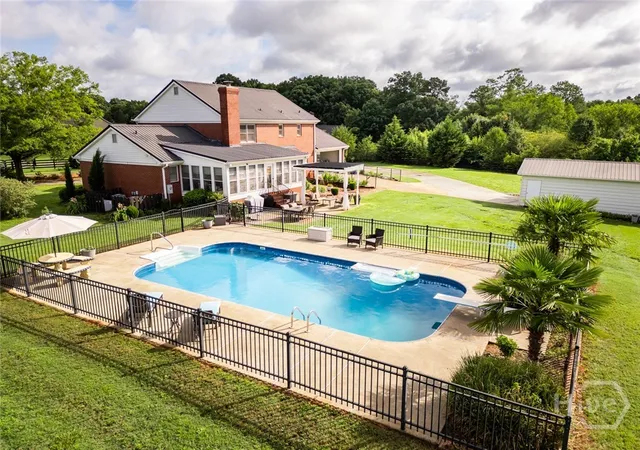 Homes for sale in Good Hope, GA | 1520 Colonial Dr, Good Hope, GA 30641 | MLS# CL358861