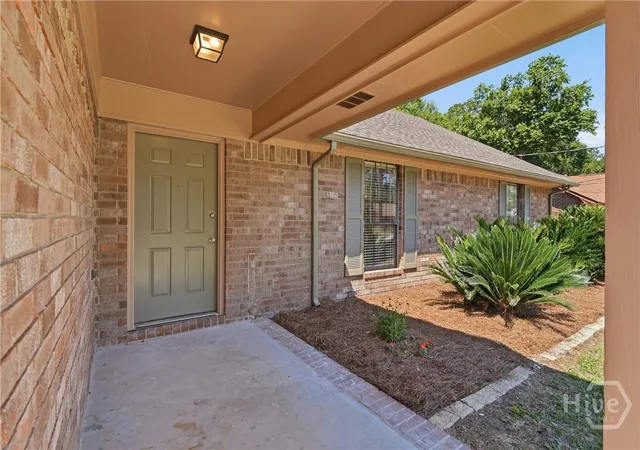 Photo 1 of Single family home for sale at 715 Little John Dr, Hinesville, GA 31313 | MLS# SA355585 | Listing updated on 2026-07-07