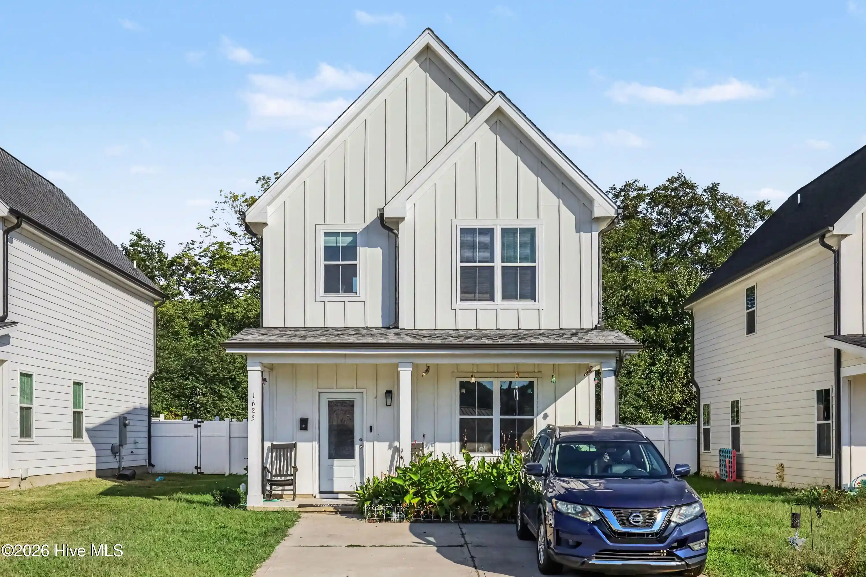 Single family home for sale at 1625 Berry Ave, Henderson, NC 27536 | MLS# 100611952