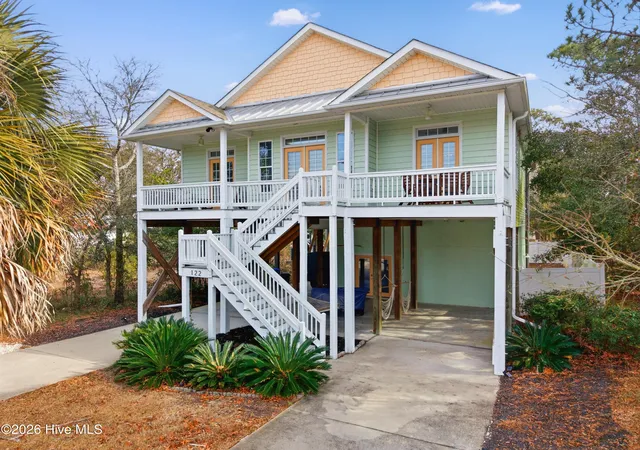 1st image of 122 Ne 12th St, Oak Island, NC 28465 | MLS# 100552701