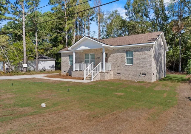 Photo 1 of Single family home for sale at 2137 Gatewood Dr, Augusta, GA 30906 | MLS# 98194385 | Listing updated on 2026-07-14