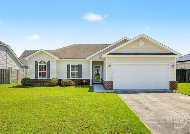 Homes for sale in Richmond Hill, GA | 85 Willow Oaks Dr, Richmond Hill, GA 31324 | MLS# SA359015