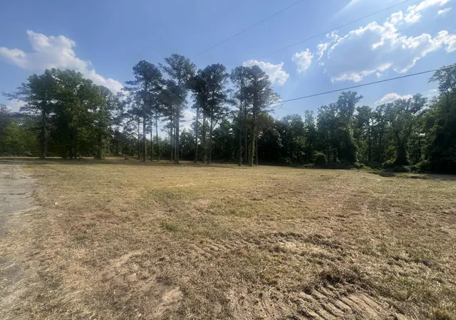 2nd image of 323 Forrest Clary Dr, Thomson, GA 30824 | MLS# 98256675