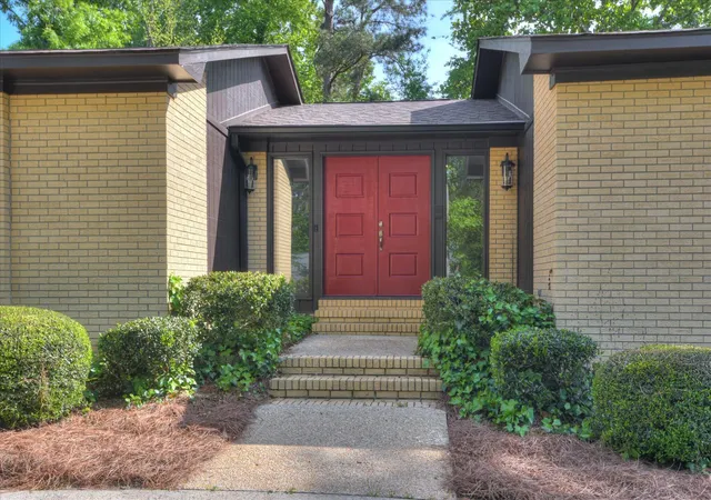 3rd image of 31 Deerwood Dr, Aiken, SC 29803 | MLS# 98256075