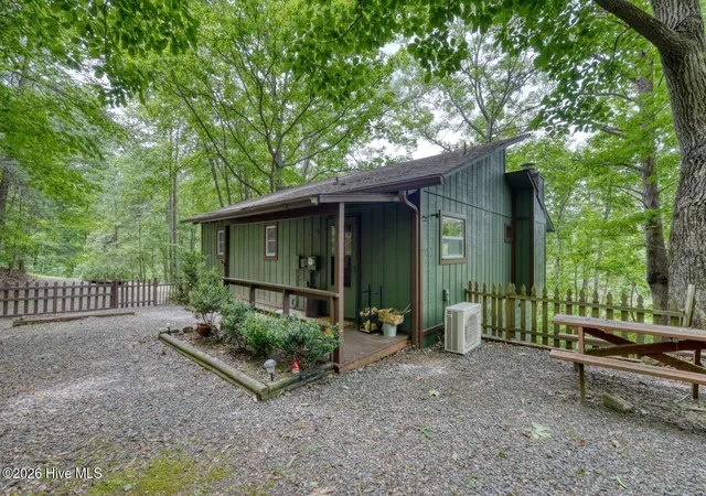 Photo 5 of Single family home for sale at 664 High Ridge Rd, Murphy, NC 28906 | MLS# 100582917 | Listing updated on 2026-08-20