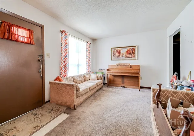 Photo 4 of Single family home for sale at 5105 Cordell St, Savannah, GA 31405 | MLS# SA359079 | Listing updated on 2026-07-07