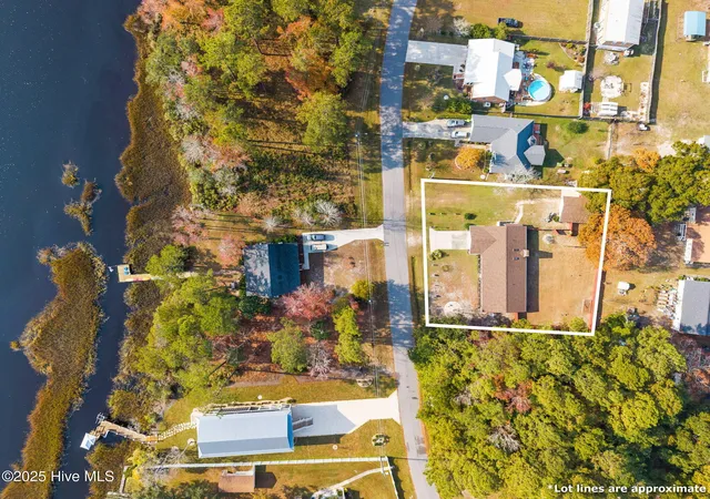 Photo 2 of Single family home for sale at 1126 River Dr, Calabash, NC 28467 | MLS# 100543721 | Listing updated on 2026-09-01