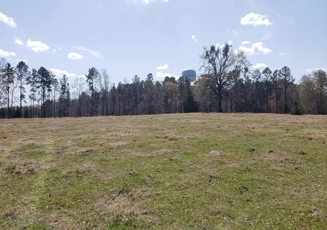 Photo 4 of Land for sale at 716 Augusta Rd, Edgefield, SC 29824 | MLS# 98211932 | Listing updated on 2026-08-25