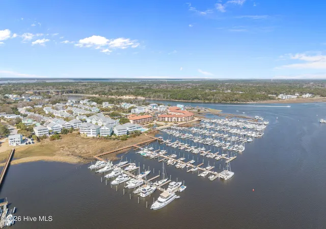 47th image of 109 Green Turtle Ln, Carolina Beach, NC 28428 | MLS# 100560012