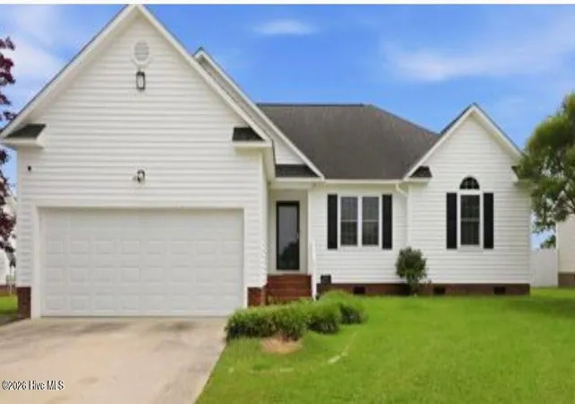 Homes for sale in Winterville, NC | 726 E Main St, Winterville, NC 28590 | MLS# 100585147