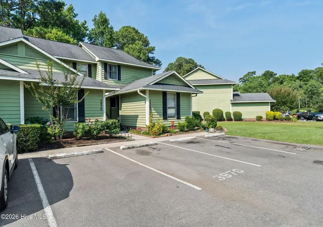 Homes for sale in Wilmington, NC | 3970 Echo Farms Blvd, Wilmington, NC 28412 | MLS# 100580518