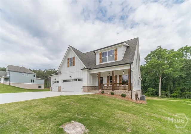 Homes for sale in Covington, GA | 348 Pinewood Dr, Covington, GA 30014 | MLS# CL357771