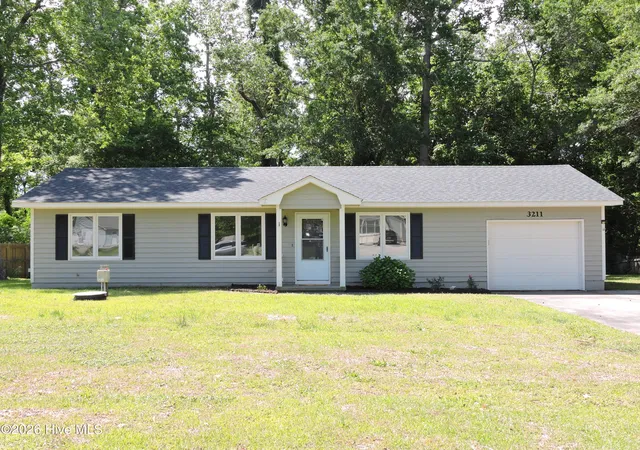 Photo 3 of Single family home for sale at 3211 Old Gate Rd, Morehead City, NC 28557 | MLS# 100596023 | Listing updated on 2026-09-08