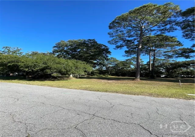 2nd image of 106 & 108 Lewis Ave, Tybee Island, GA 31328 | MLS# SA342443