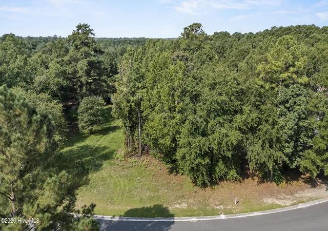 Photo 1 of Land for sale at 172 Maple Crk Dr, Wallace, NC 28466 | MLS# 100596811 | Listing updated on 2026-10-04