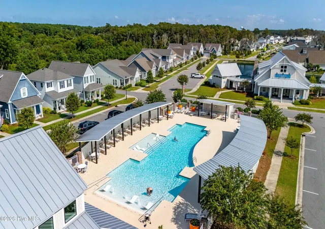 Photo 3 of Single family home for sale at 317 Sea Hawk St, Beaufort, NC 28516 | MLS# 100599832 | Listing updated on 2026-09-01