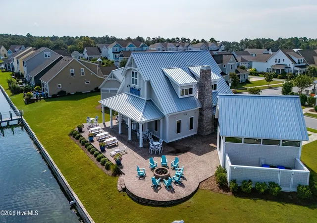 Photo 4 of Single family home for sale at 317 Sea Hawk St, Beaufort, NC 28516 | MLS# 100599832 | Listing updated on 2026-09-01