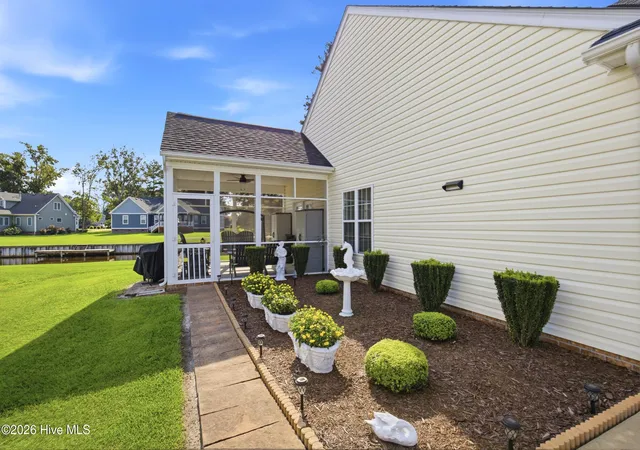 Photo 4 of Single family home for sale at 240 Sulidae Ct, Elizabeth City, NC 27909 | MLS# 100595701 | Listing updated on 2026-09-01