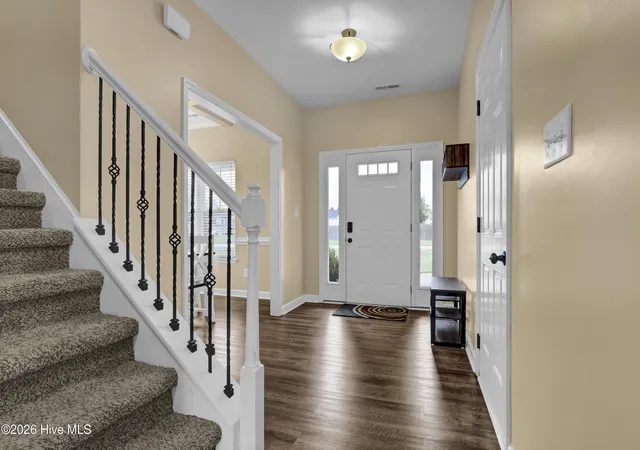 Photo 3 of Single family home for sale at 156 Peytons Ridge Dr, Hubert, NC 28539 | MLS# 100565261 | Listing updated on 2026-08-18