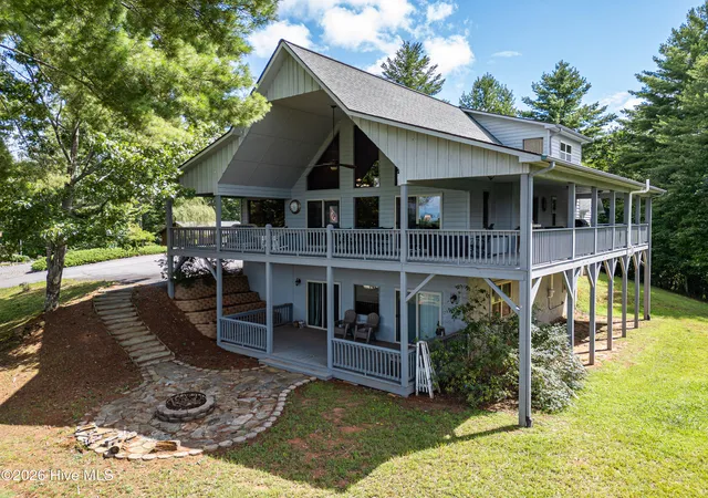 Photo 2 of Single family home for sale at 98 Dunrunnin Pointe, Murphy, NC 28906 | MLS# 100593826 | Listing updated on 2026-08-18