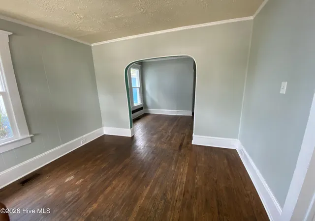 Photo 2 of Single family home for sale at 709 Mcrae St, Wilmington, NC 28401 | MLS# 100586563 | Listing updated on 2026-08-18