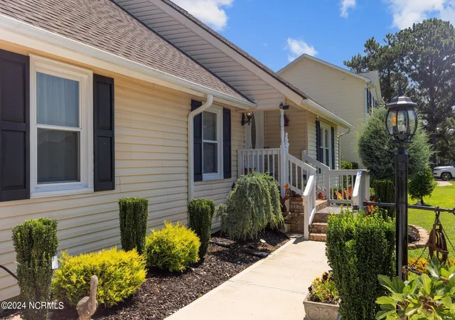 Photo 2 of Single family home for sale at 683 Cedar Point, Vass, NC 28394 | MLS# 100592215 | Listing updated on 2026-08-29