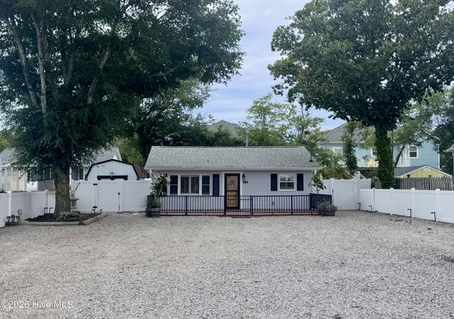 Homes for sale in Oak Island, NC | 113 Nw 12Th St, Oak Island, NC 28465 | MLS# 100578739