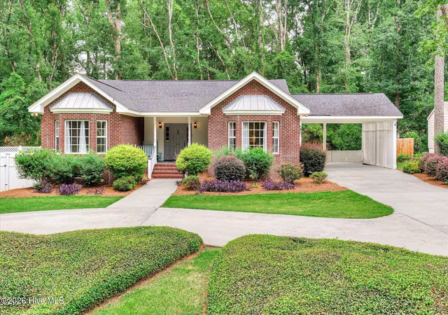 Homes for sale in Waynesboro, GA | 218 Spring Valley Rd, Waynesboro, GA 30830 | MLS# 100585357