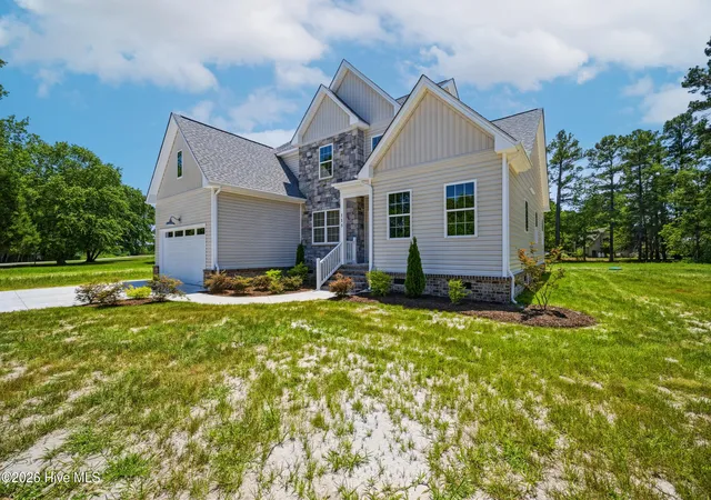 2nd image of 403 Pointe Vista Dr, Elizabeth City, NC 27909 | MLS# 100582361