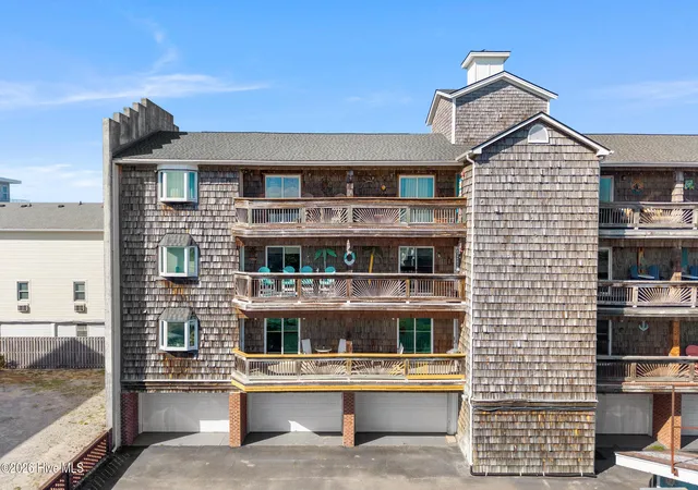 1st image of 306 Lake Park Blvd S #Unit 102, Carolina Beach, NC 28428 | MLS# 100565367