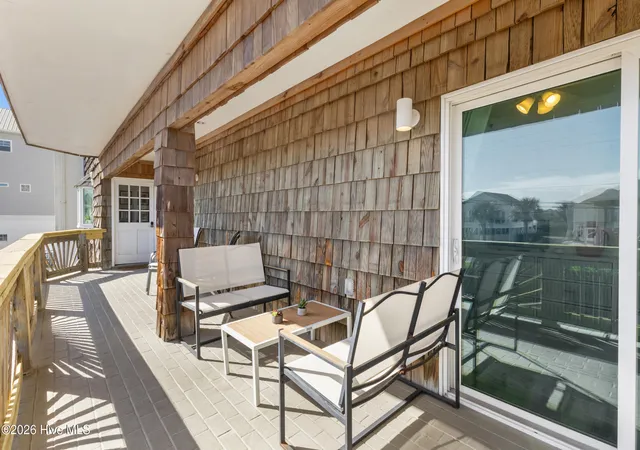 4th image of 306 Lake Park Blvd S #Unit 102, Carolina Beach, NC 28428 | MLS# 100565367