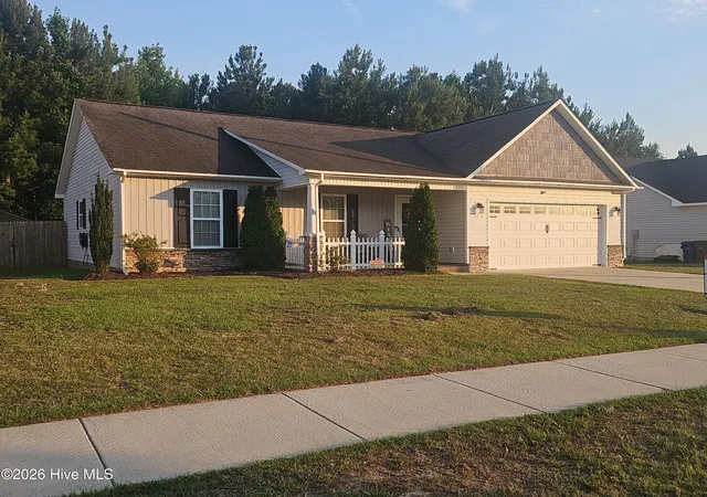 Homes for sale in Ayden, NC | 322 Tamarack Dr, Ayden, NC 28513 | MLS# 100579335