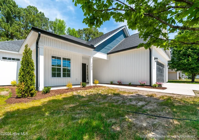 Homes for sale in Washington, NC | 203 Adams Ln, Washington, NC 27889 | MLS# 100569492