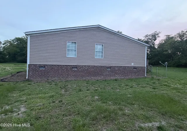 Homes for sale in Tarboro, NC | 1110 E Northern Blvd, Tarboro, NC 27886 | MLS# 100588135