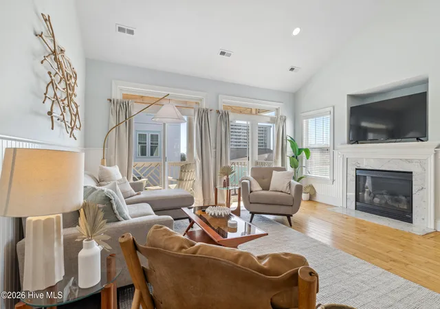 5th image of 1317 Snapper Ln #Unit 2, Carolina Beach, NC 28428 | MLS# 100587136
