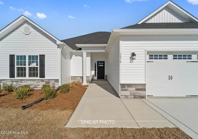 Photo 2 of Single family home for sale at 908 Miranda Ct, Jacksonville, NC 28546 | MLS# 100594661 | Listing updated on 2026-09-17