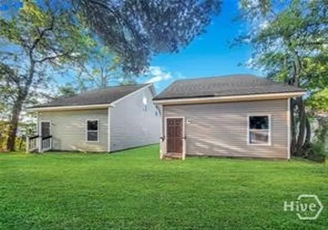 Homes for sale in Savannah, GA | 1723 Dunn St, Savannah, GA 31415 | MLS# SA348274