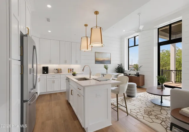 4th image of 805 Mulberry St, Beaufort, NC 28516