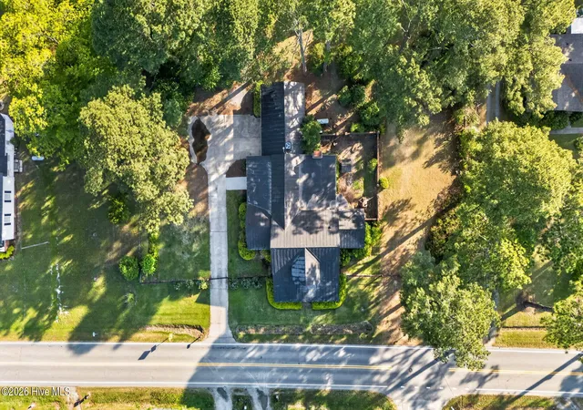 2nd image of 207 W 3rd St, Princeton, NC 27569 | MLS# 100573148