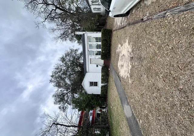 Homes for sale in Augusta, GA | 2619 Wrightsboro Rd, Augusta, GA 30904 | MLS# 98253462