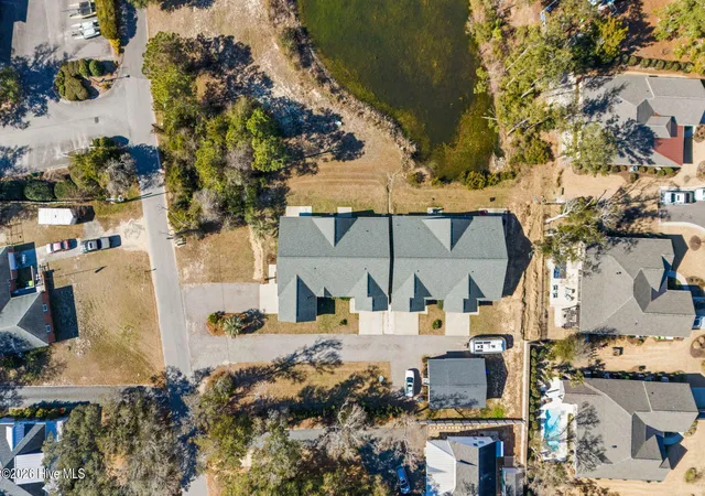 Listing Photo 4 - Condo for sale in building located at 510 W St George St, Southport, NC 28461