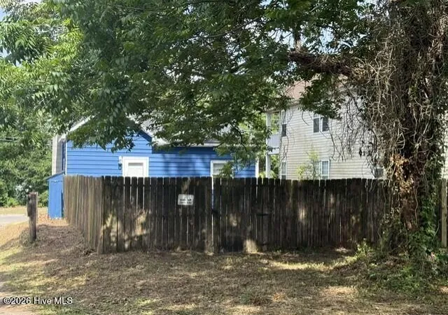 Homes for sale in Wilmington, NC | 208 S 9Th St, Wilmington, NC 28401 | MLS# 100582702