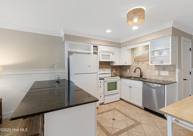5th image of 301 E Commerce Way Rd #255 Sea Spray, Atlantic Beach, NC 28512 | MLS# 100575231