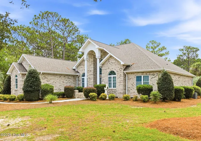 Photo 1 of Single family home for sale at 20 Queens Grant Cir Sw, Shallotte, NC 28470 | MLS# 100563344 | Listing updated on 2026-09-02