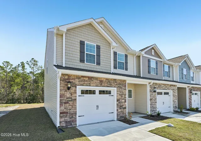 Homes for sale in Hampstead, NC | 83 Commons View Dr, Hampstead, NC 28443 | MLS# 100567839