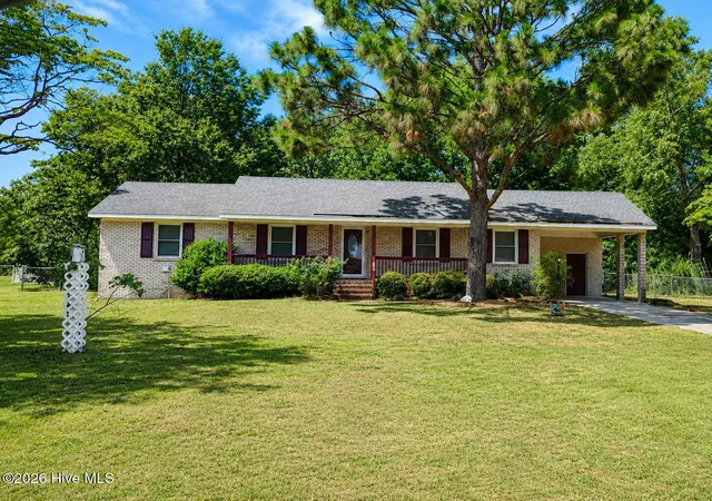 Photo 1 of Single family home for sale at 2576 Forrest Dr, Kinston, NC 28504 | MLS# 100592476 | Listing updated on 2026-08-18