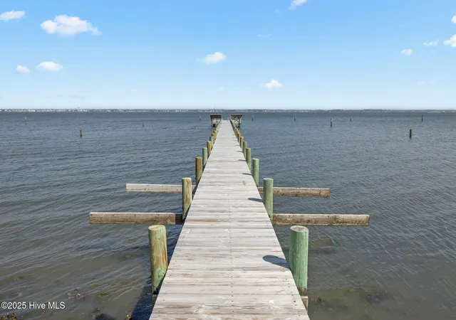 5th image of 2506 Emerald Dr #E, Emerald Isle, NC 28594 | MLS# 100563008